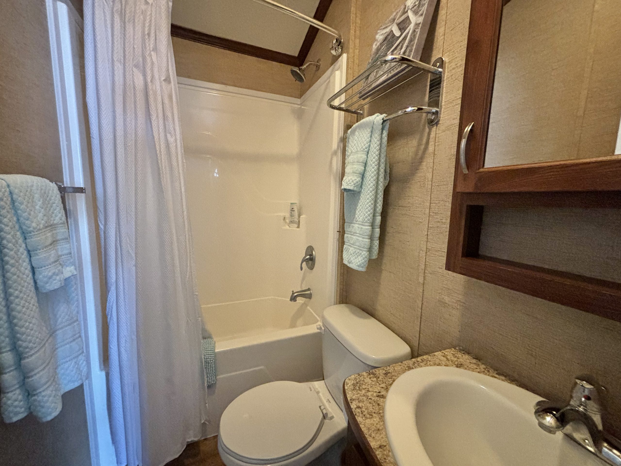 143 sunset drive 2 bedroom trailer for sale carsons camp bathroom