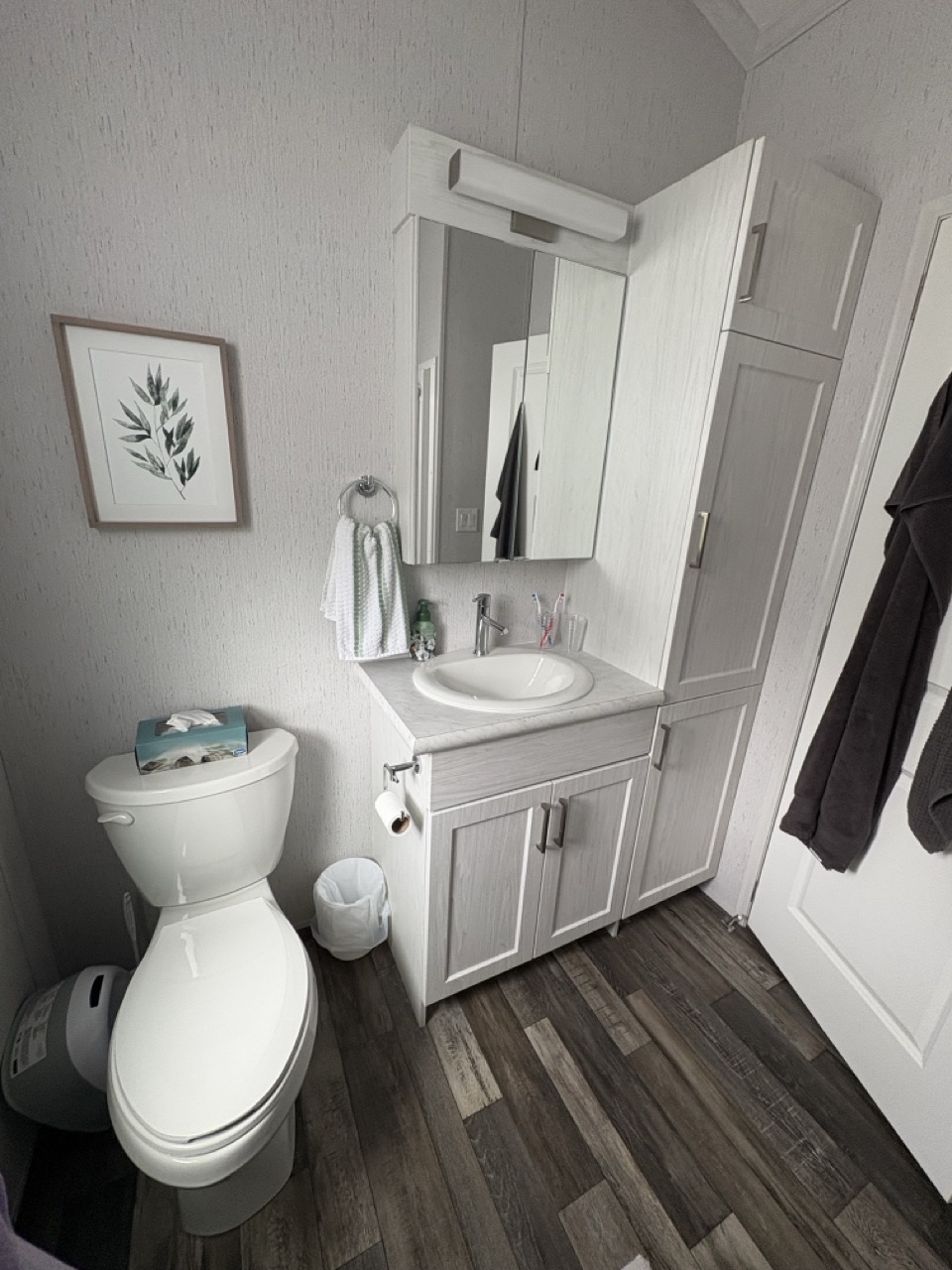 Site 896 | For Sale | Carolina Drive North | 1 Bedroom Trailer | Bathroom2 | Carsons Camp