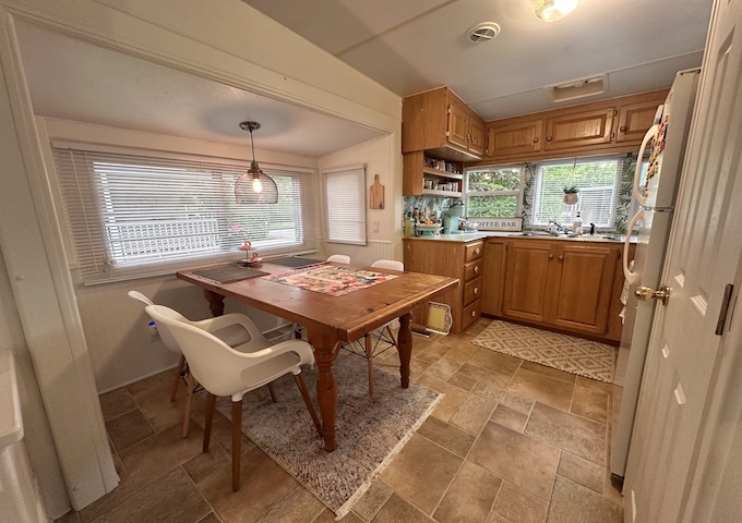 Site 48 | For Sale | Dune Road | 2 Bedroom Trailer | Main King | Carsons Camp |