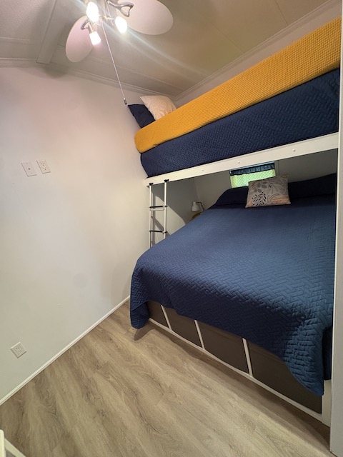 Site 119 | For Sale | Sunset Drive | 2 Bedroom Trailer | Main Queen | Carsons Camp |