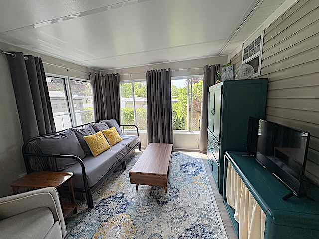 Site 119 | For Sale | Sunset Drive | 2 Bedroom Trailer | Main Queen | Carsons Camp |