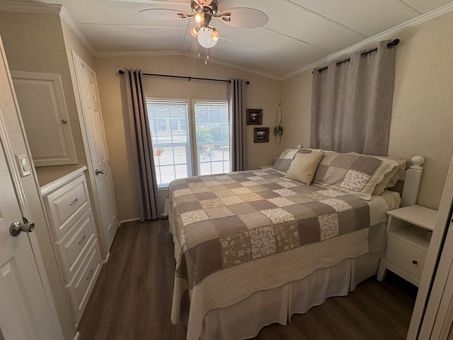 Site 119 | For Sale | Sunset Drive | 2 Bedroom Trailer | Main Queen | Carsons Camp |