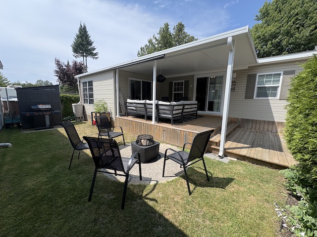 Site 119 | For Sale | Sunset Drive | 2 Bedroom Trailer | Main Queen | Carsons Camp |